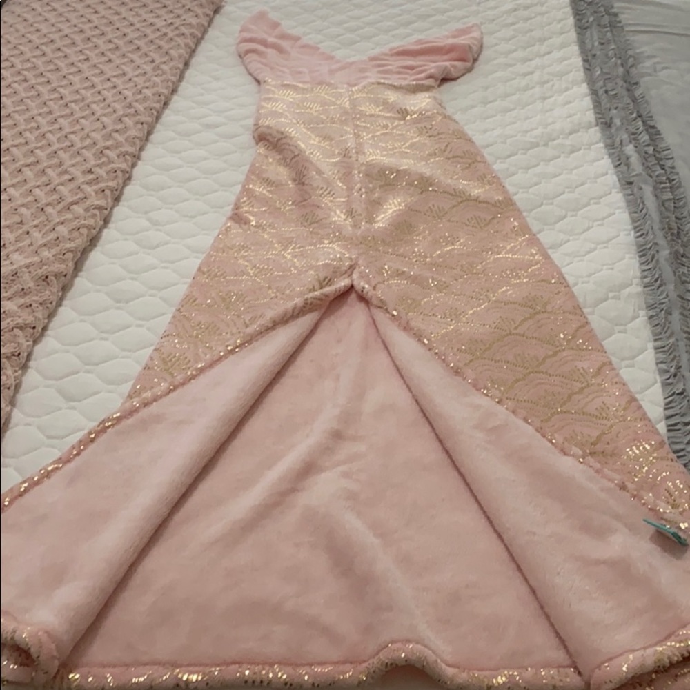 Mermaid blanket - Picture 3 of 7